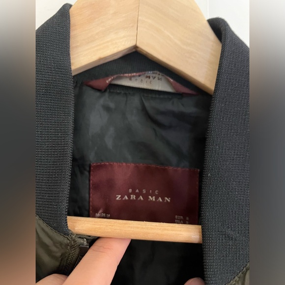 Zara bomber - Picture 2 of 2